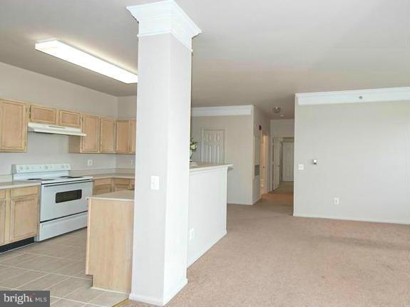 GATES OF MCLEAN - Residential Lease