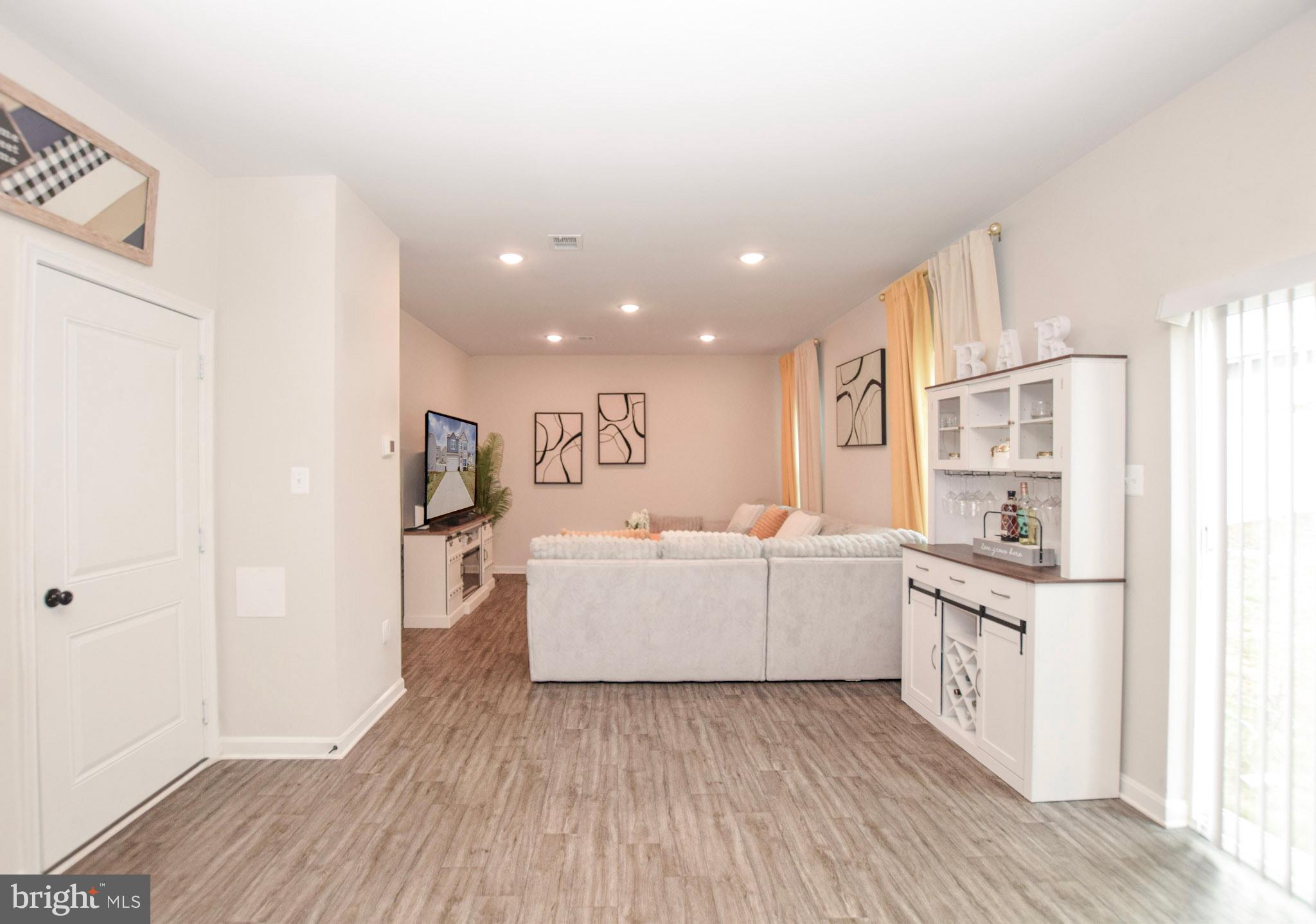 DILLON FARM - Residential