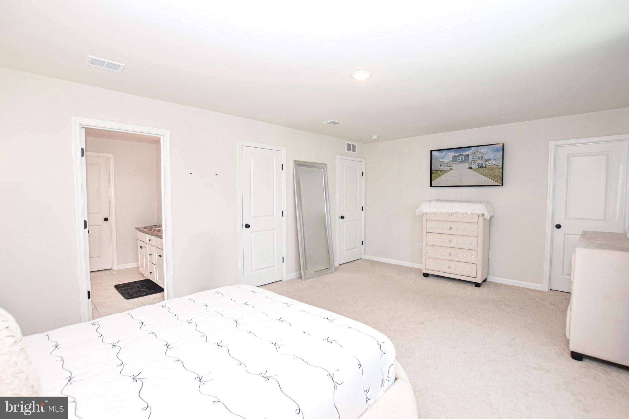 DILLON FARM - Residential