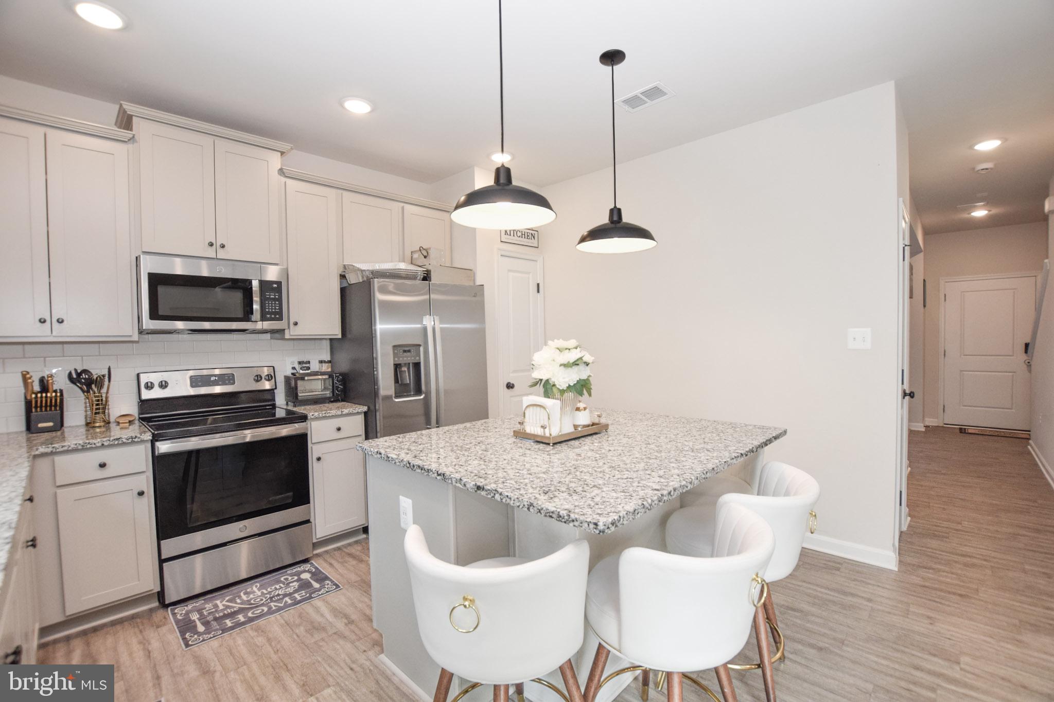 DILLON FARM - Residential