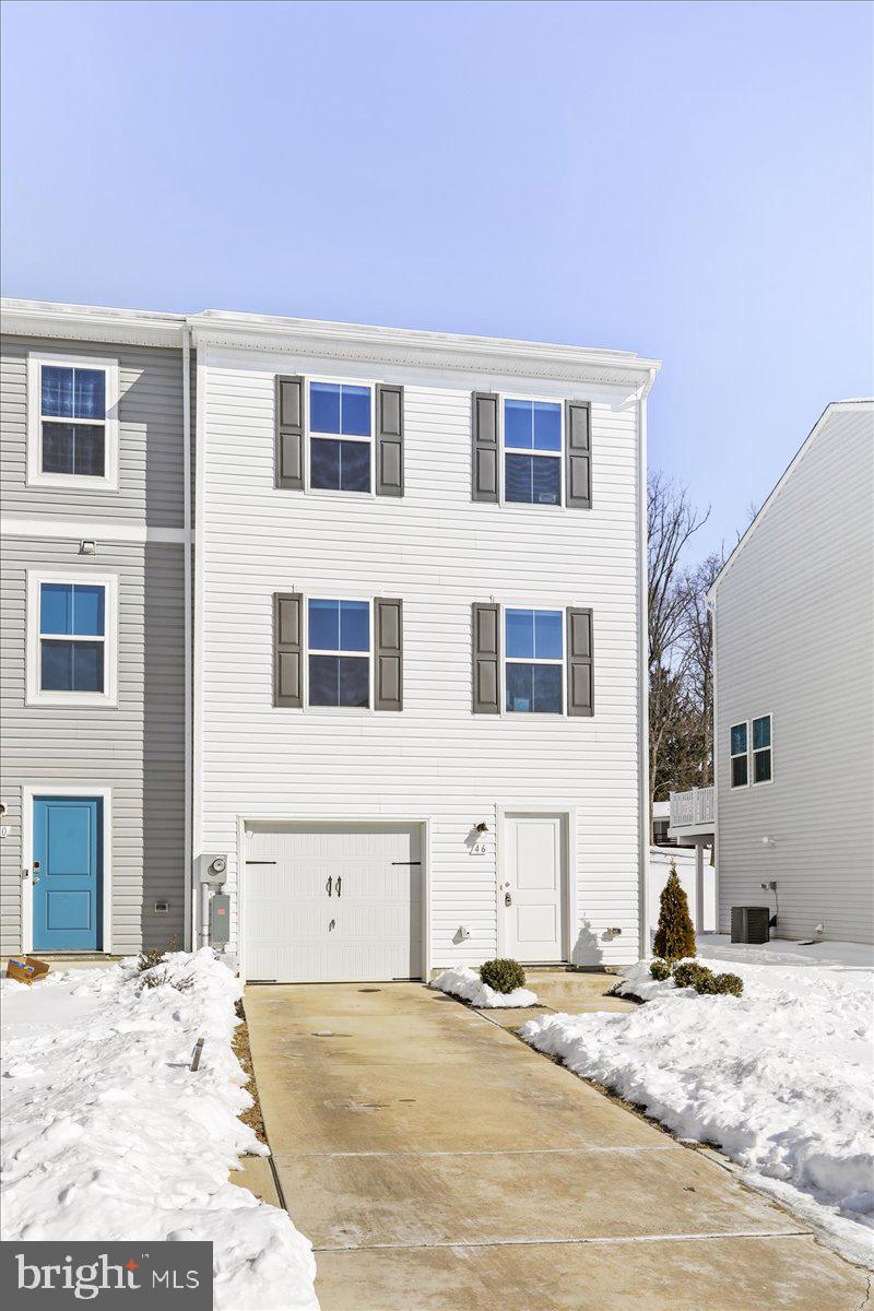 DILLON FARM - Residential