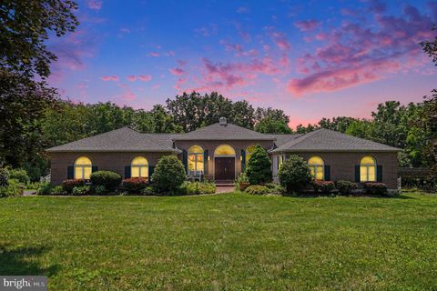 Photo of 130 Hess Road, COLLEGEVILLE, PA 19426 (MLS # PAMC2186902)