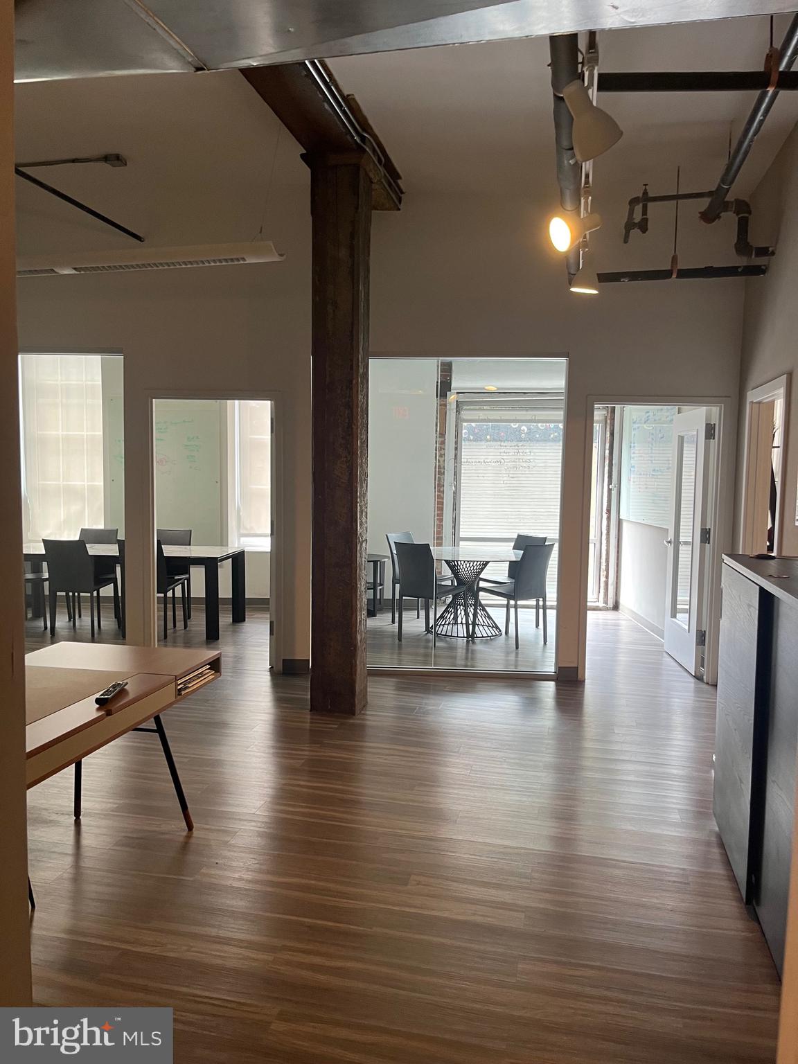 NORTHERN LIBERTIES - Commercial Lease