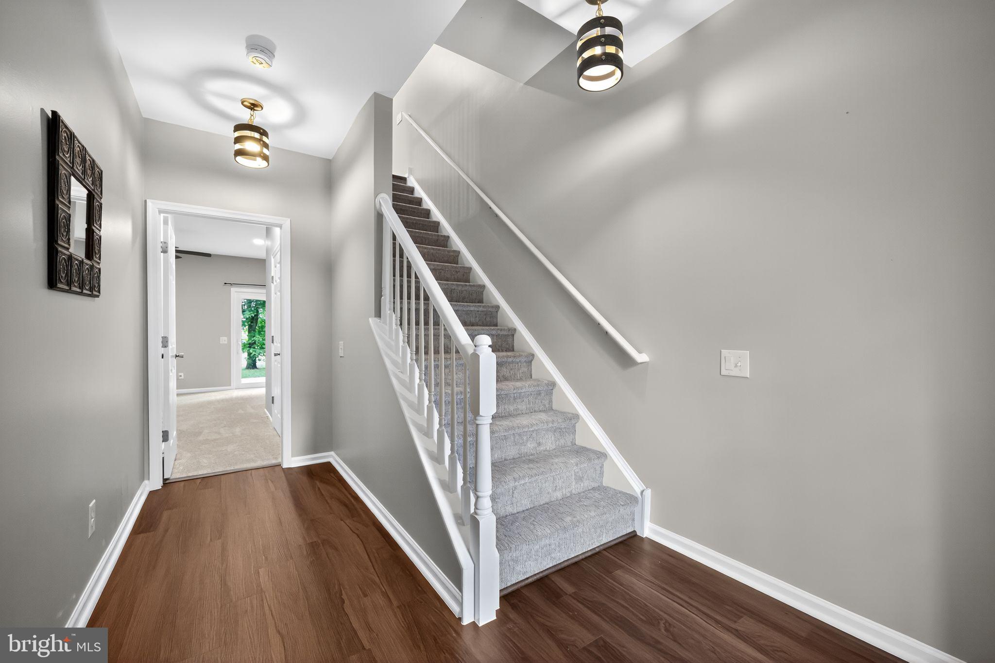 1 FIRETHORN LANE