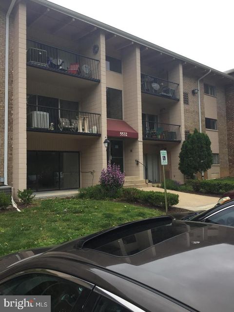 Photo of 5532 Karen Elaine Dr #1731, NEW CARROLLTON, MD 20784 (MLS # MDPG2197618)