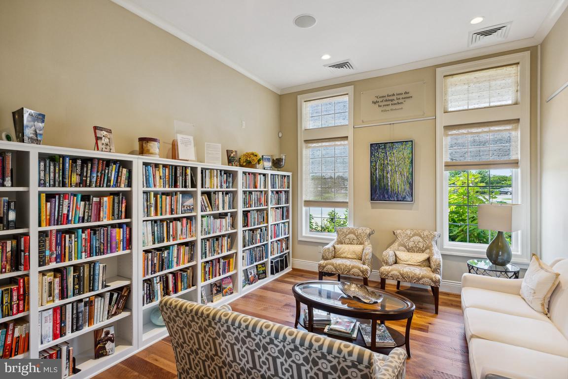 TWO RIVERS - Residential