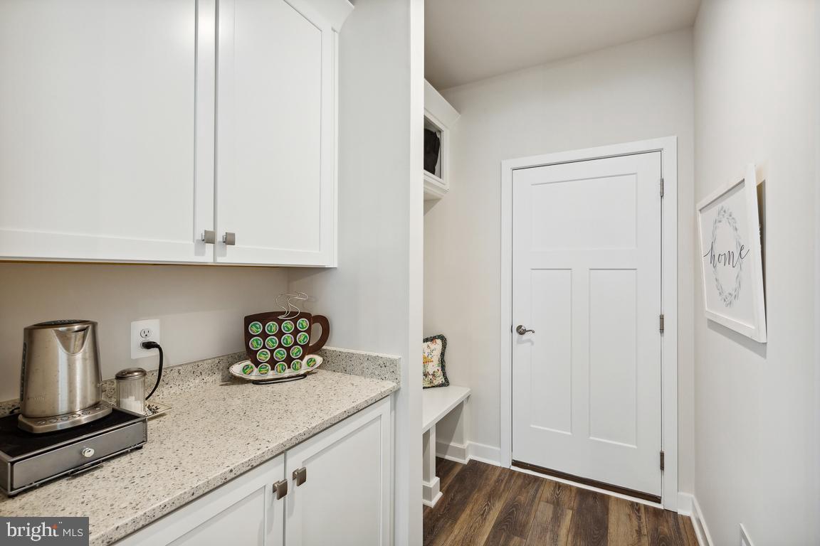 TWO RIVERS - Residential