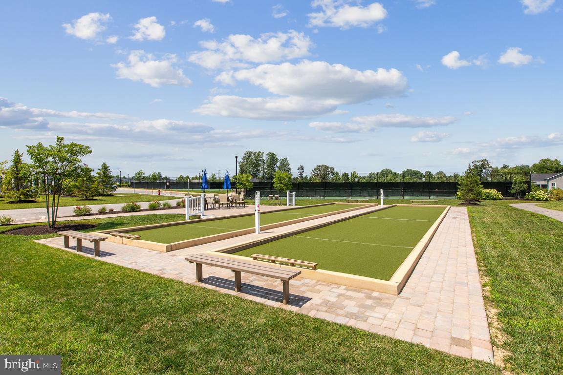 TWO RIVERS - Residential