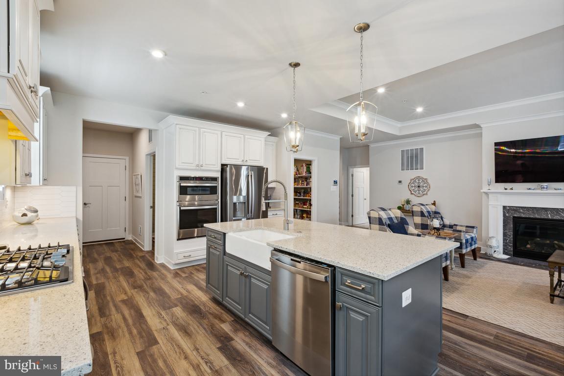 TWO RIVERS - Residential