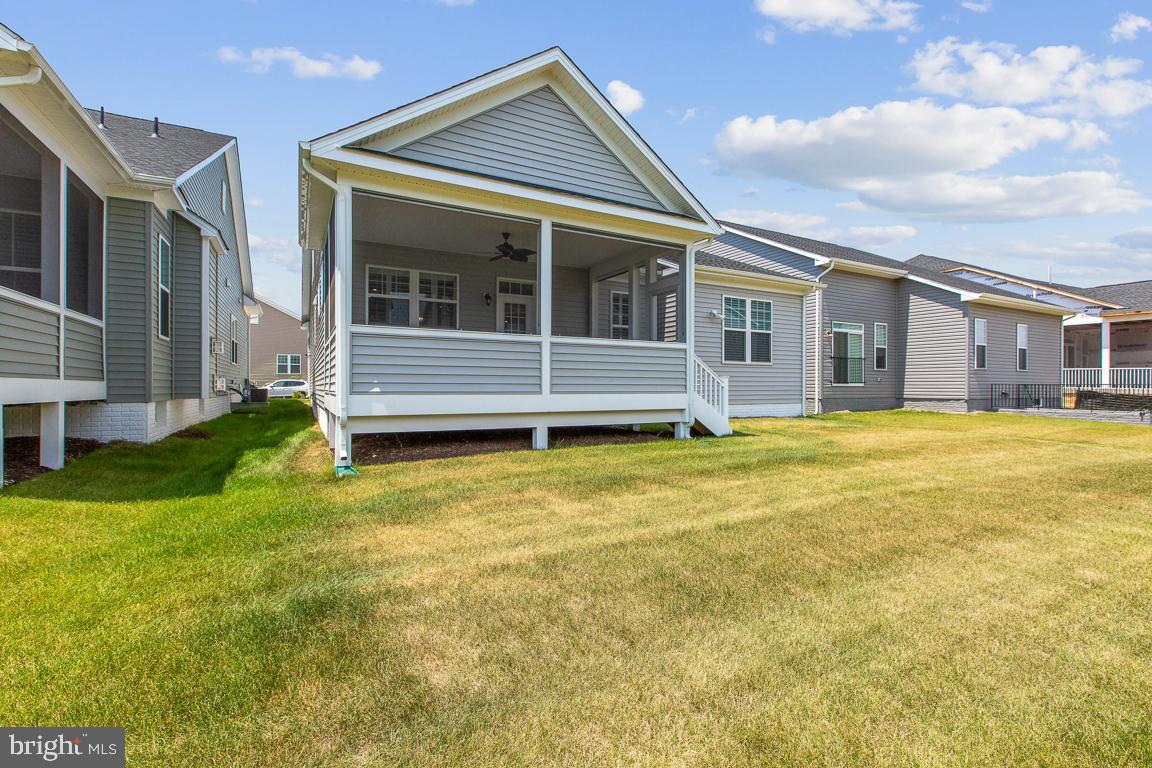 TWO RIVERS - Residential