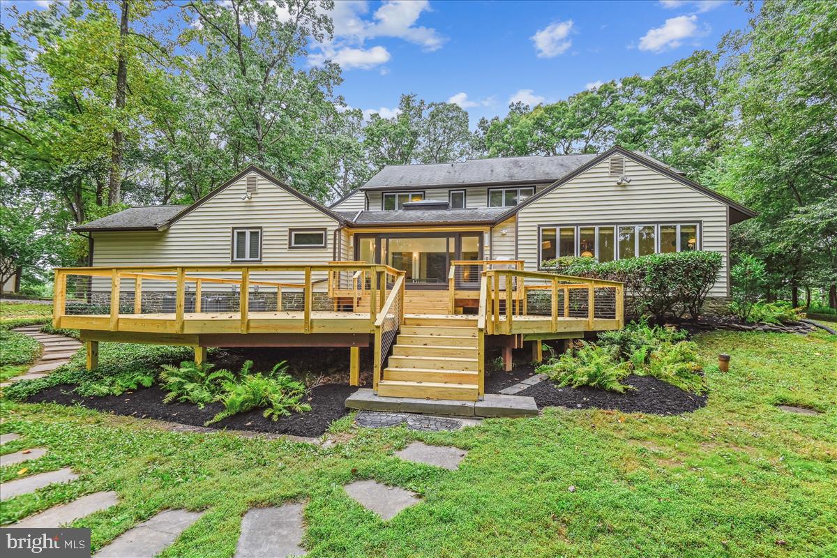 11541 SAINT DAVIDS LANE