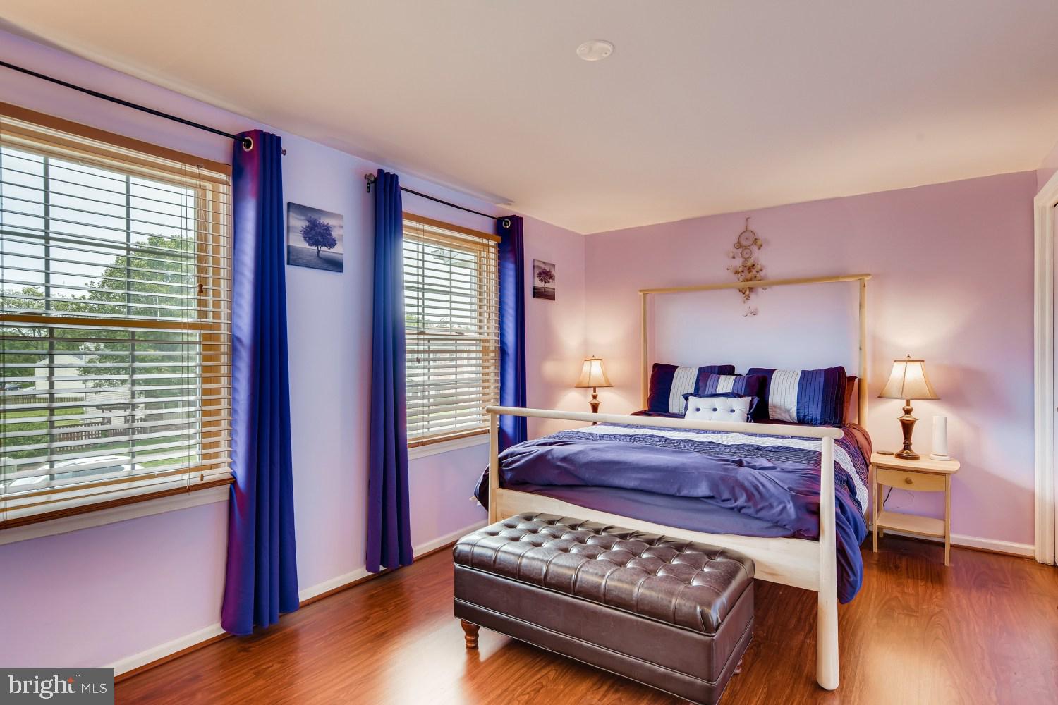 KINGS COURT - Residential