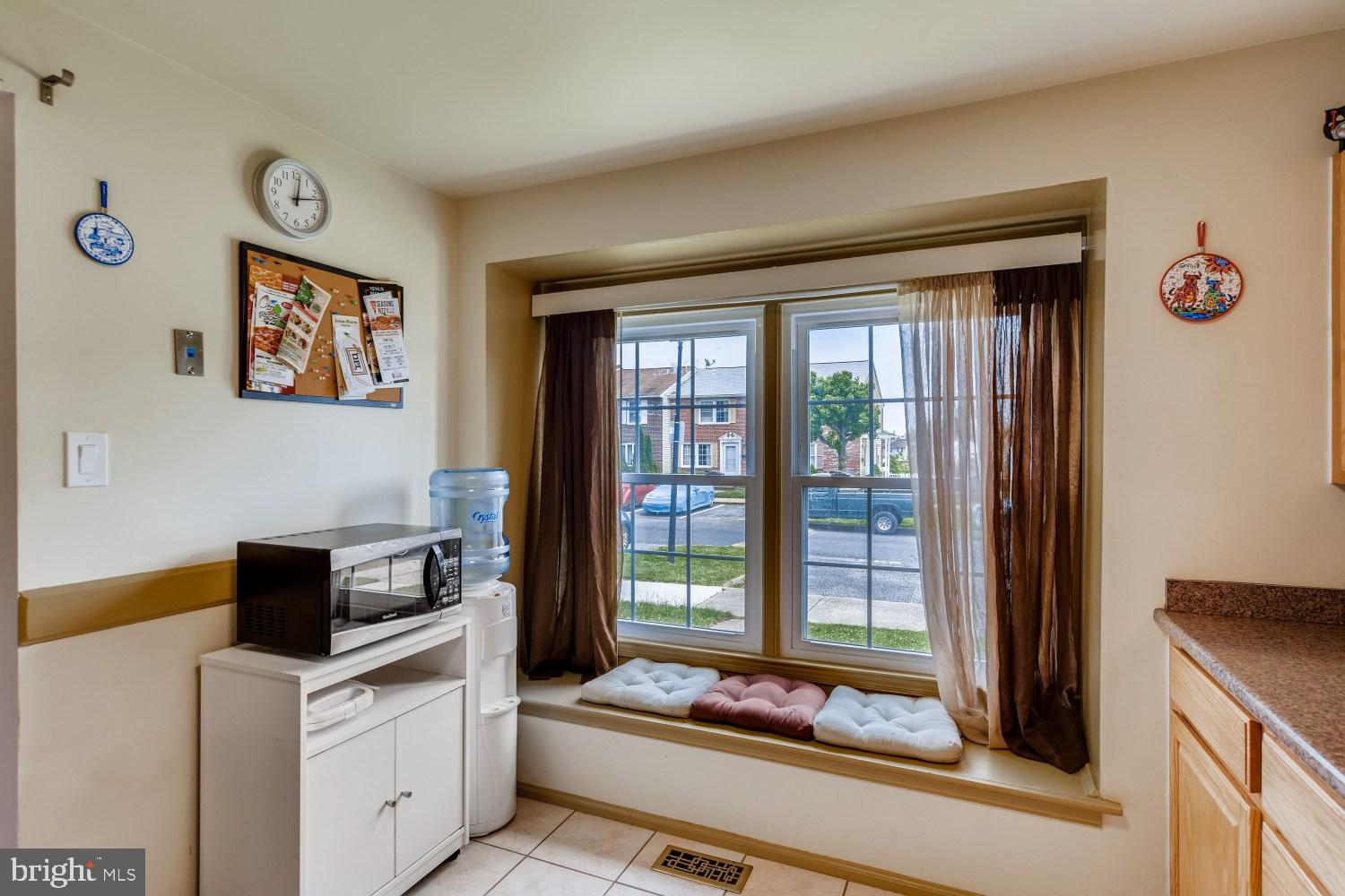 KINGS COURT - Residential