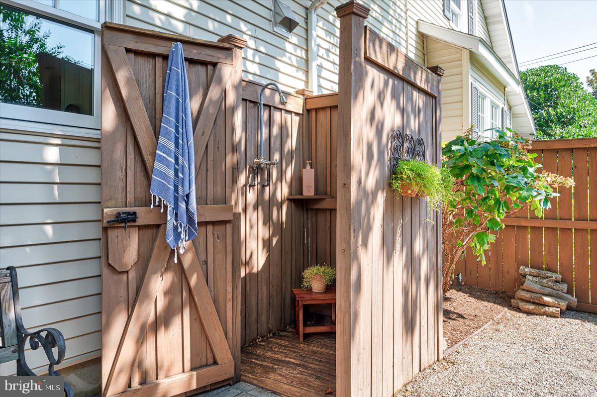 MURRAY HILL - Residential