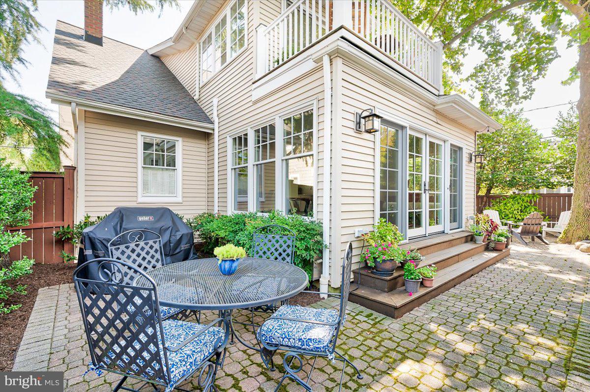 MURRAY HILL - Residential