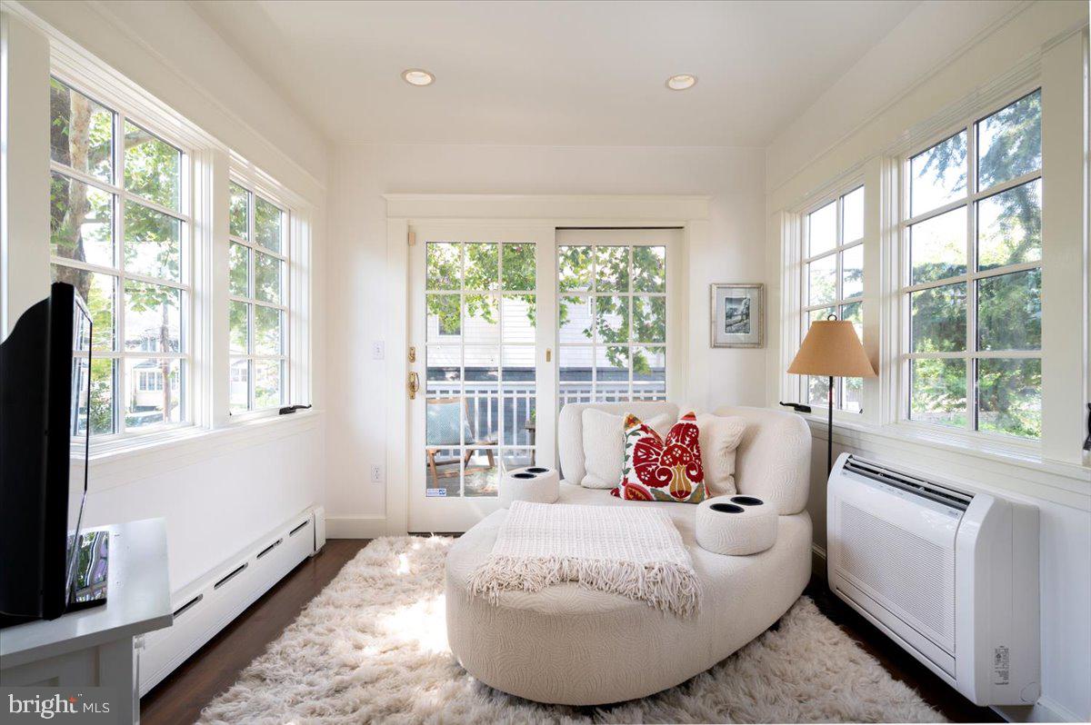 MURRAY HILL - Residential