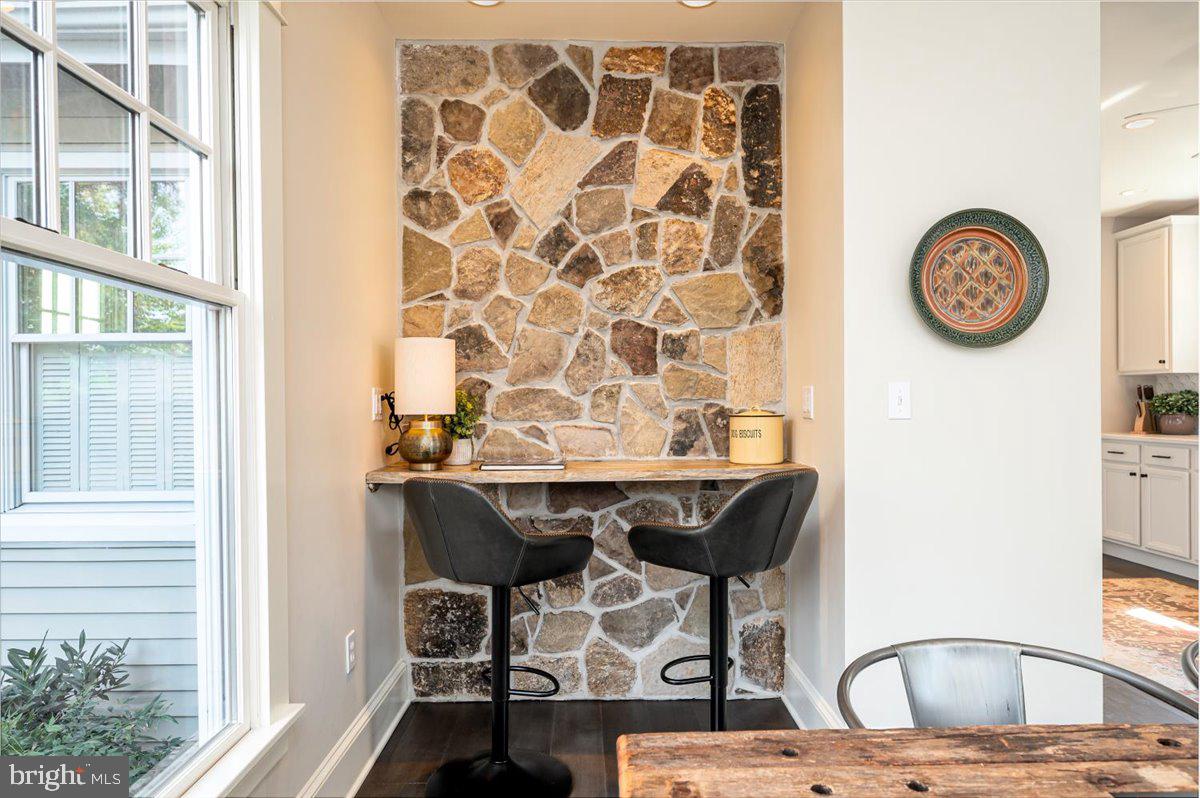 MURRAY HILL - Residential