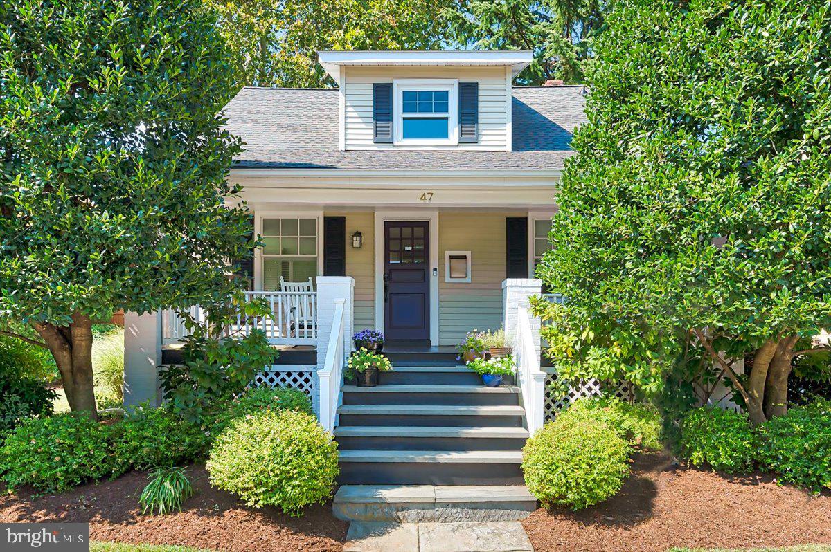 MURRAY HILL - Residential