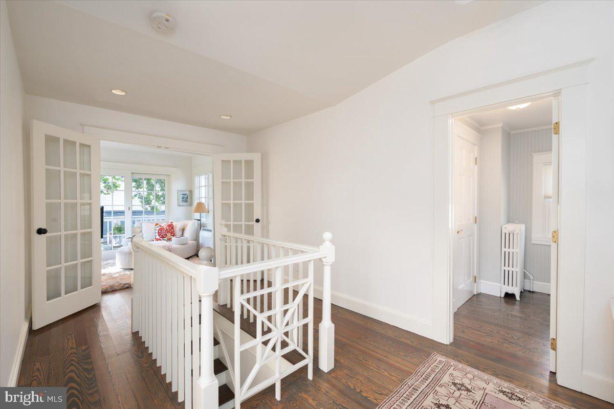 MURRAY HILL - Residential