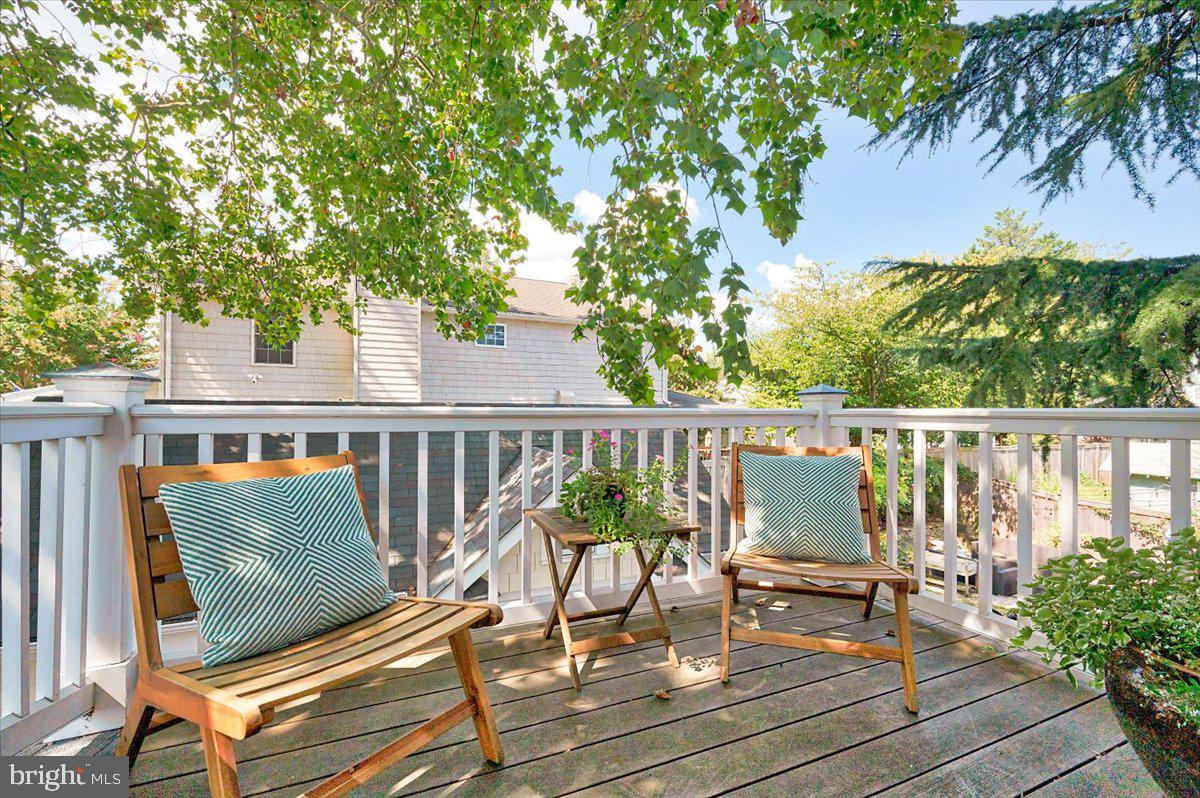 MURRAY HILL - Residential