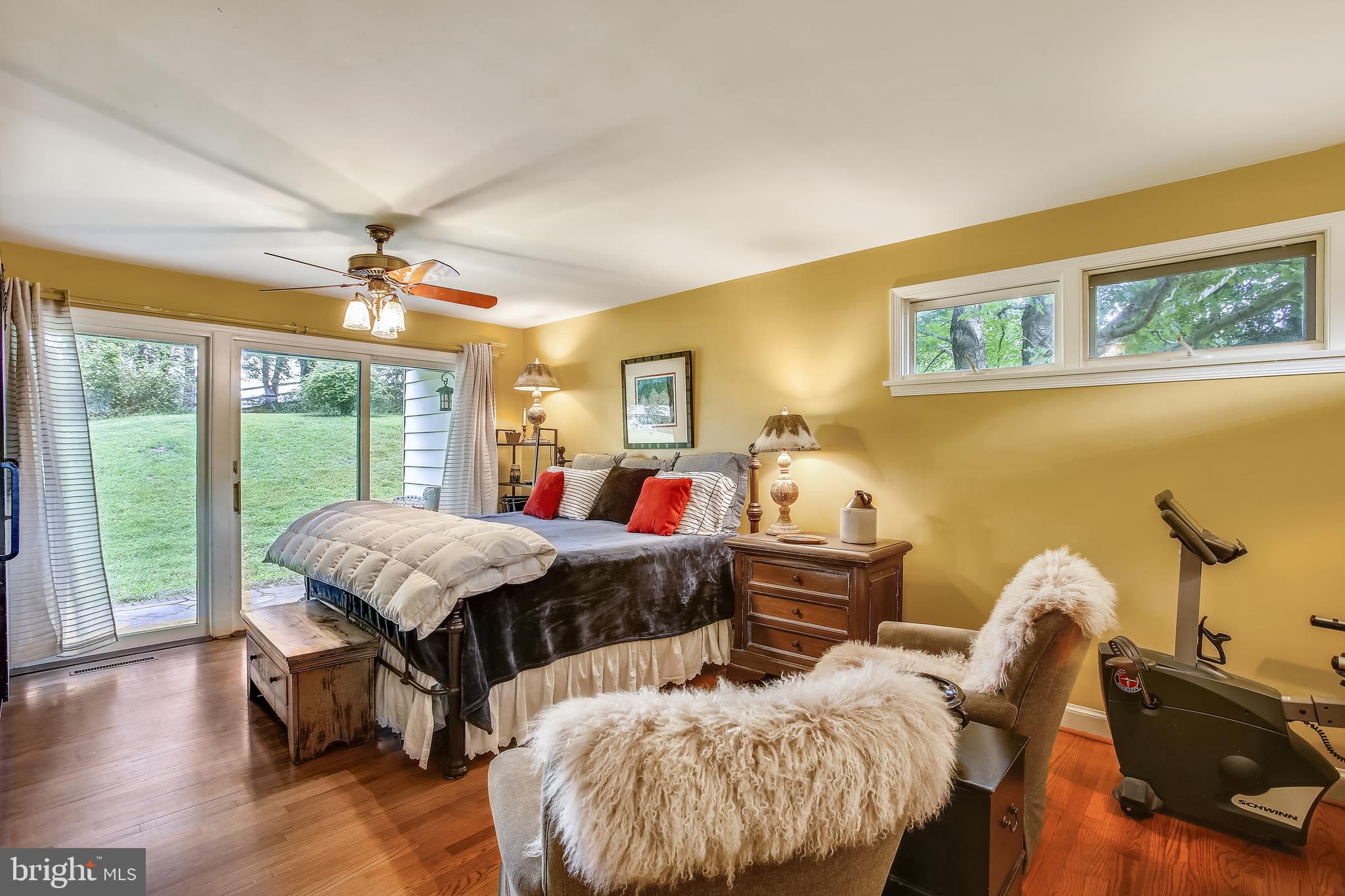 THE ENGLISH HILLS - Residential