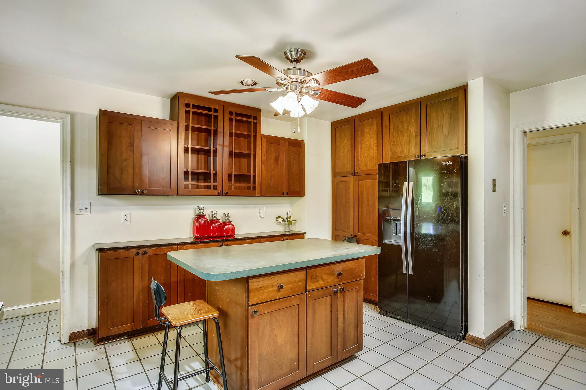 THE ENGLISH HILLS - Residential