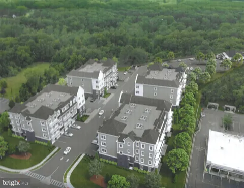 6461 Us 9 N Unit 131, Howell, NJ MLS: NJMM2002814