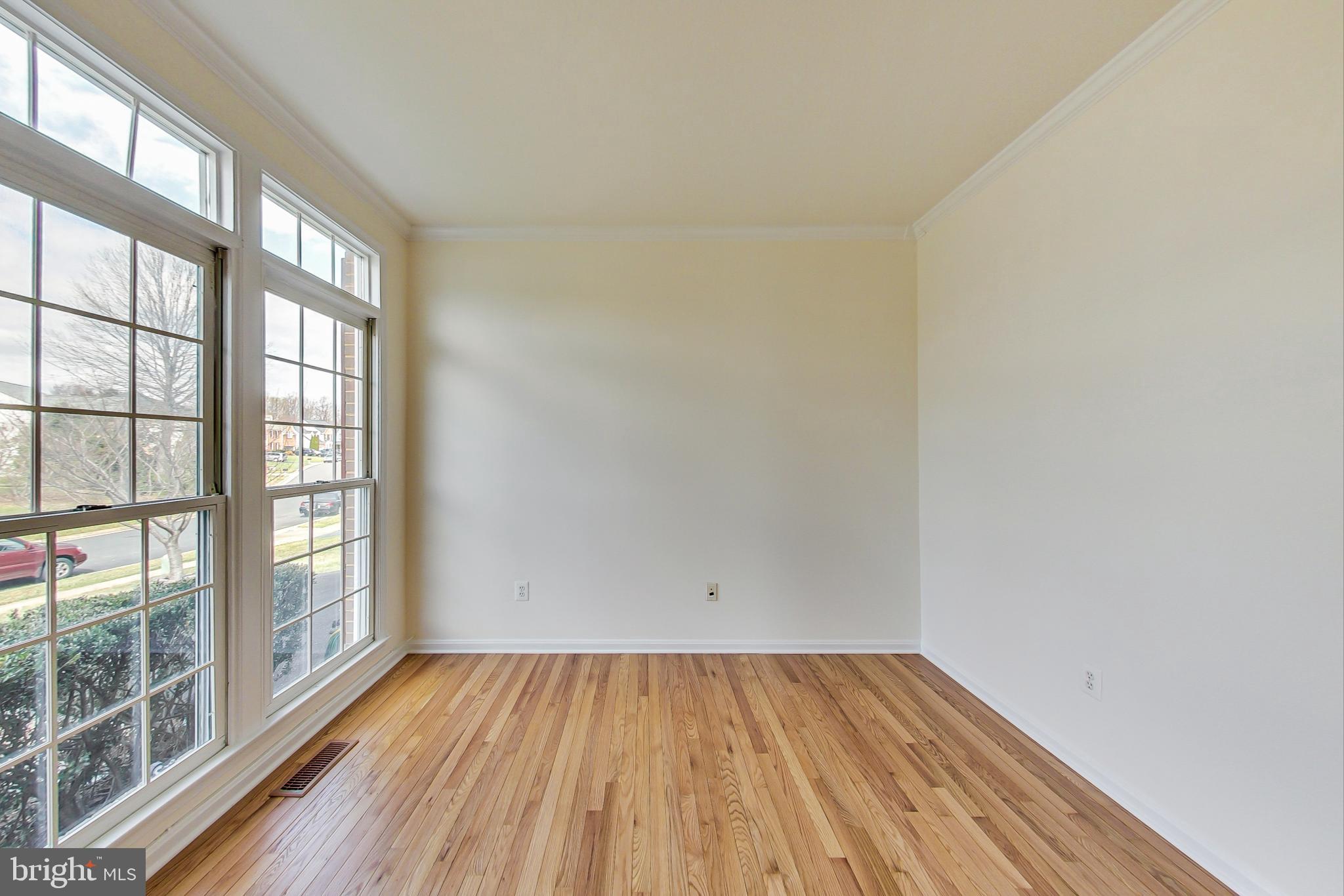 CROSSPOINTE - Residential