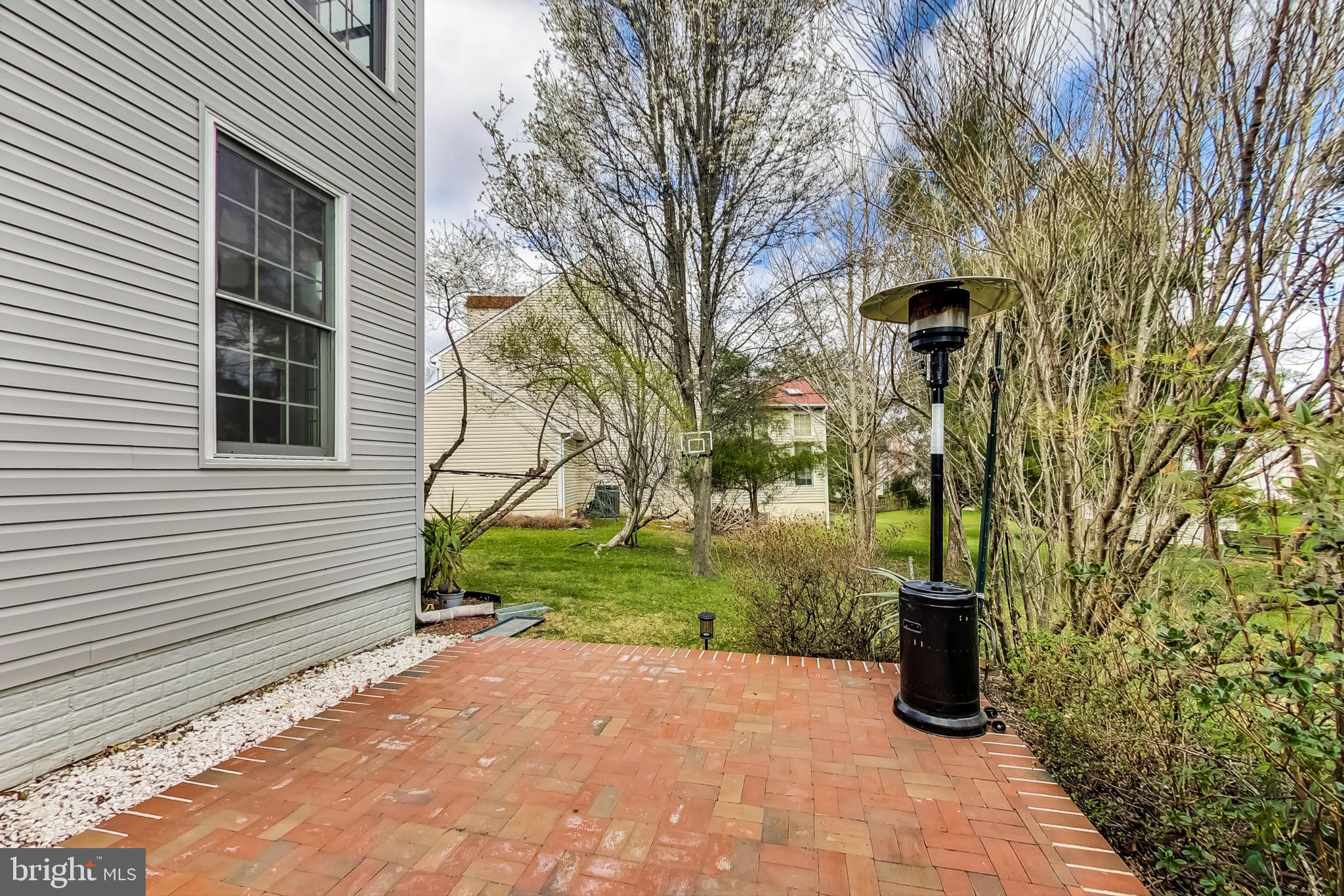 CROSSPOINTE - Residential