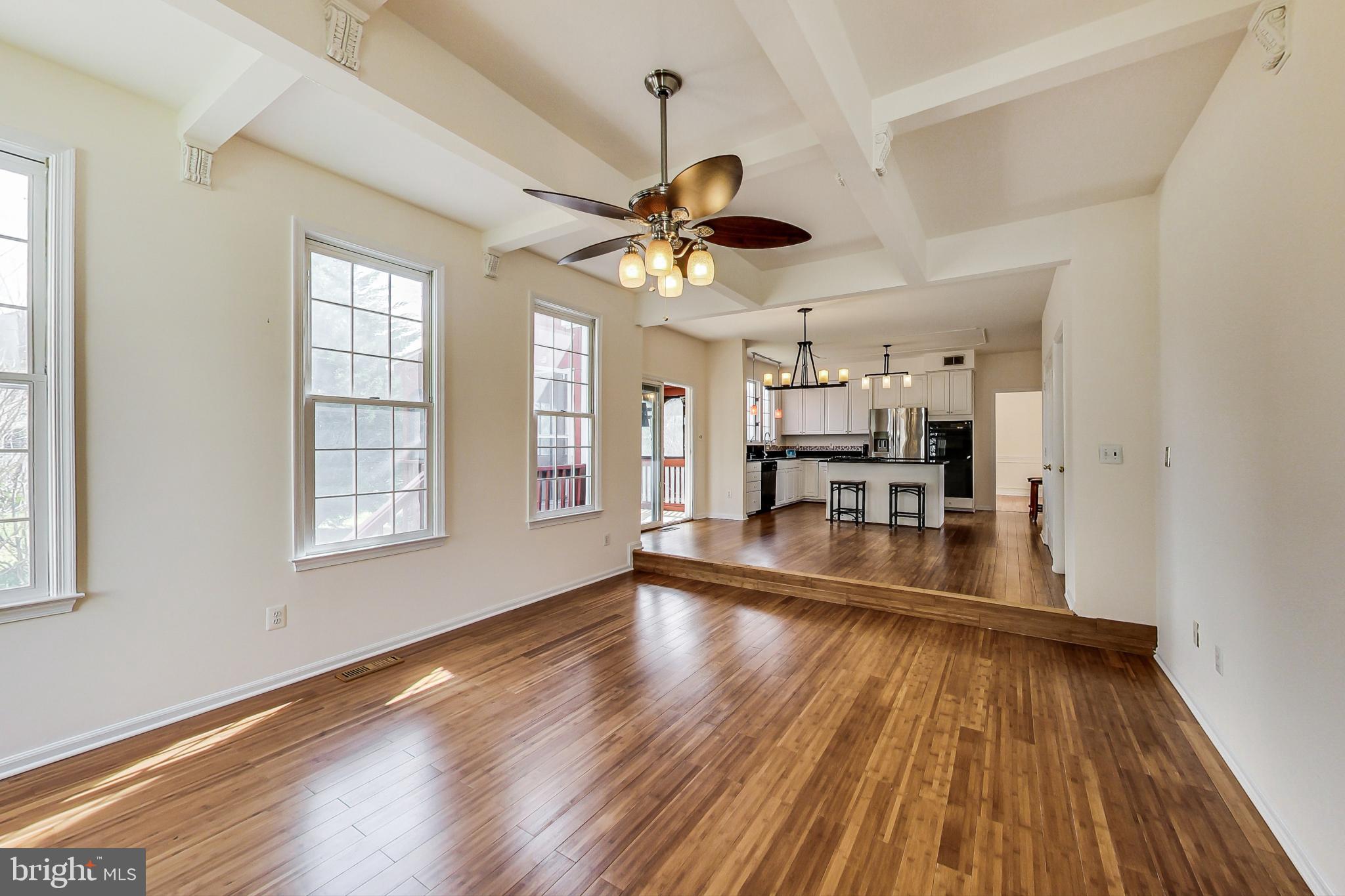 CROSSPOINTE - Residential