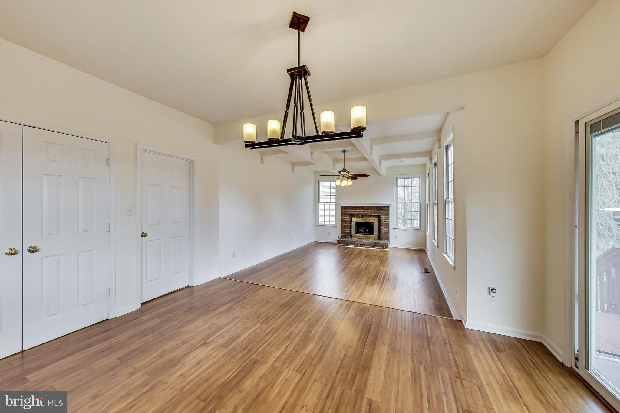 CROSSPOINTE - Residential