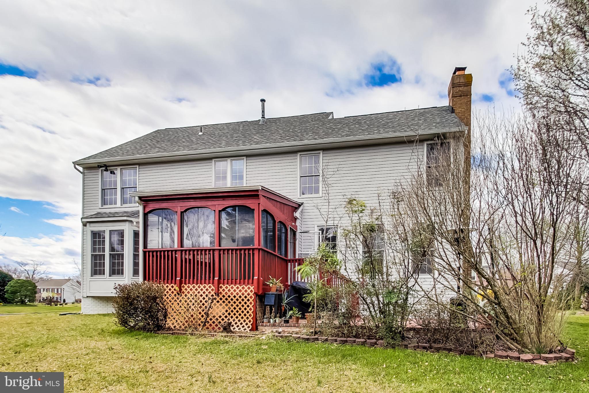 CROSSPOINTE - Residential