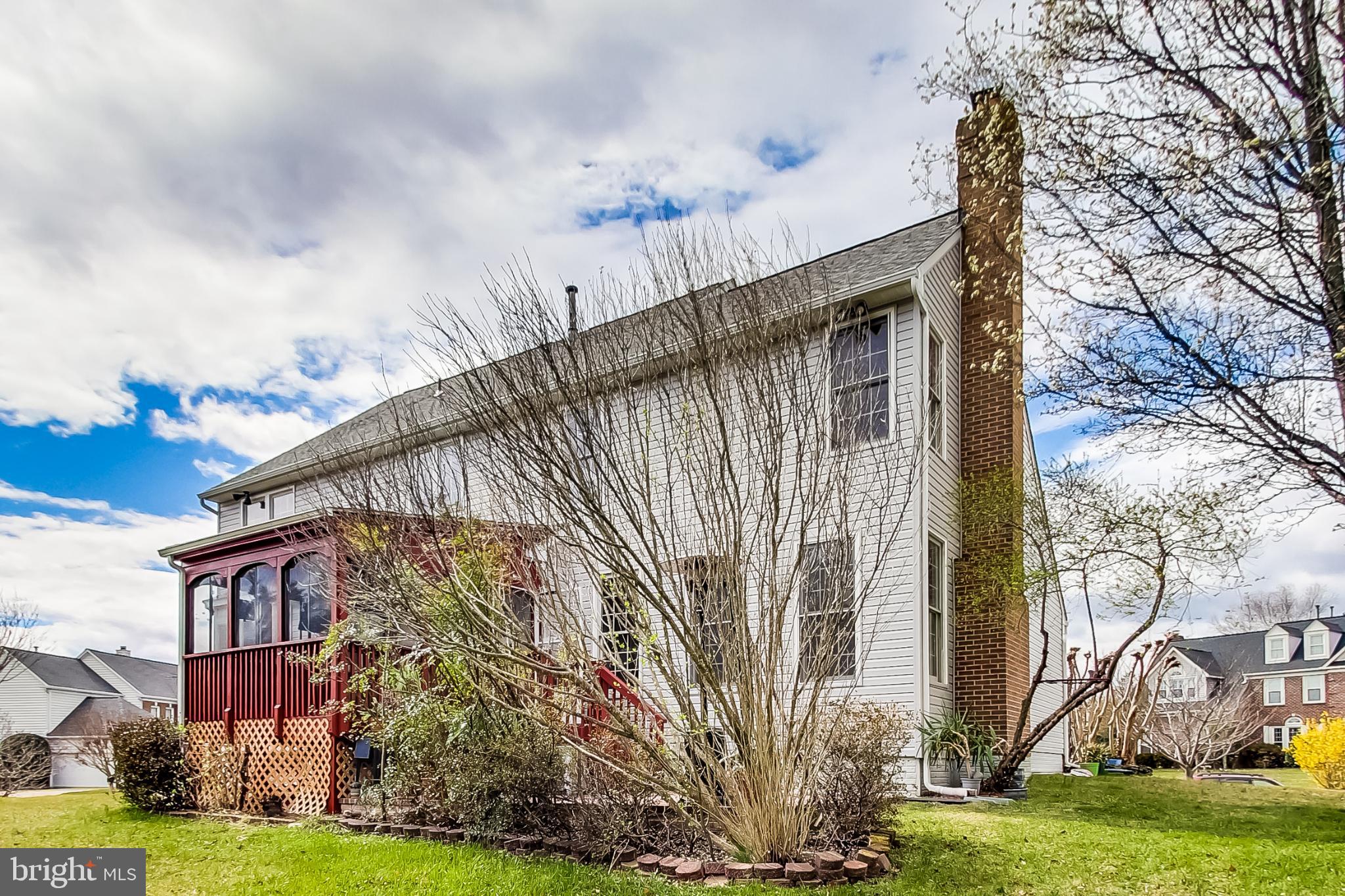 CROSSPOINTE - Residential