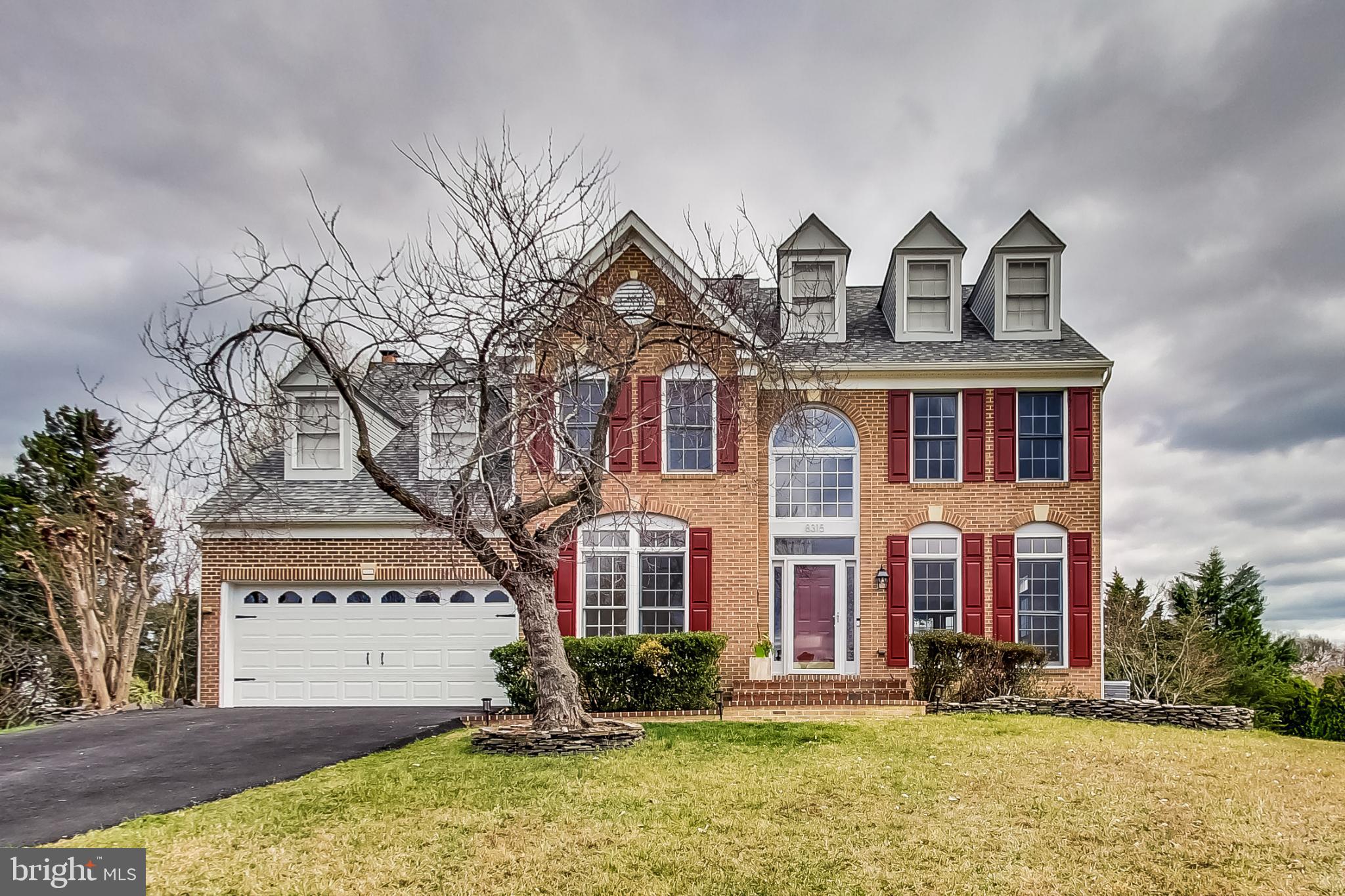 CROSSPOINTE - Residential