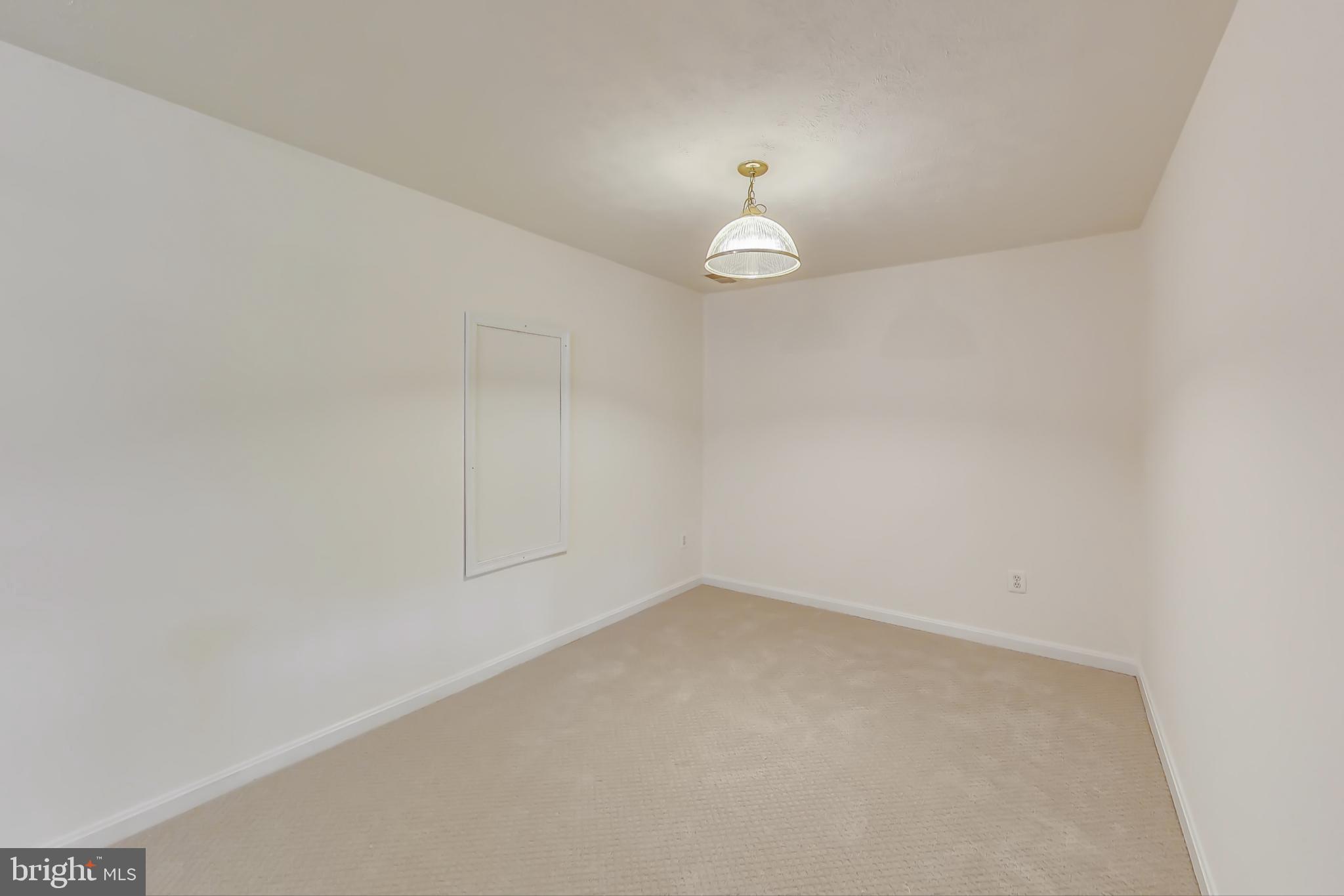 CROSSPOINTE - Residential