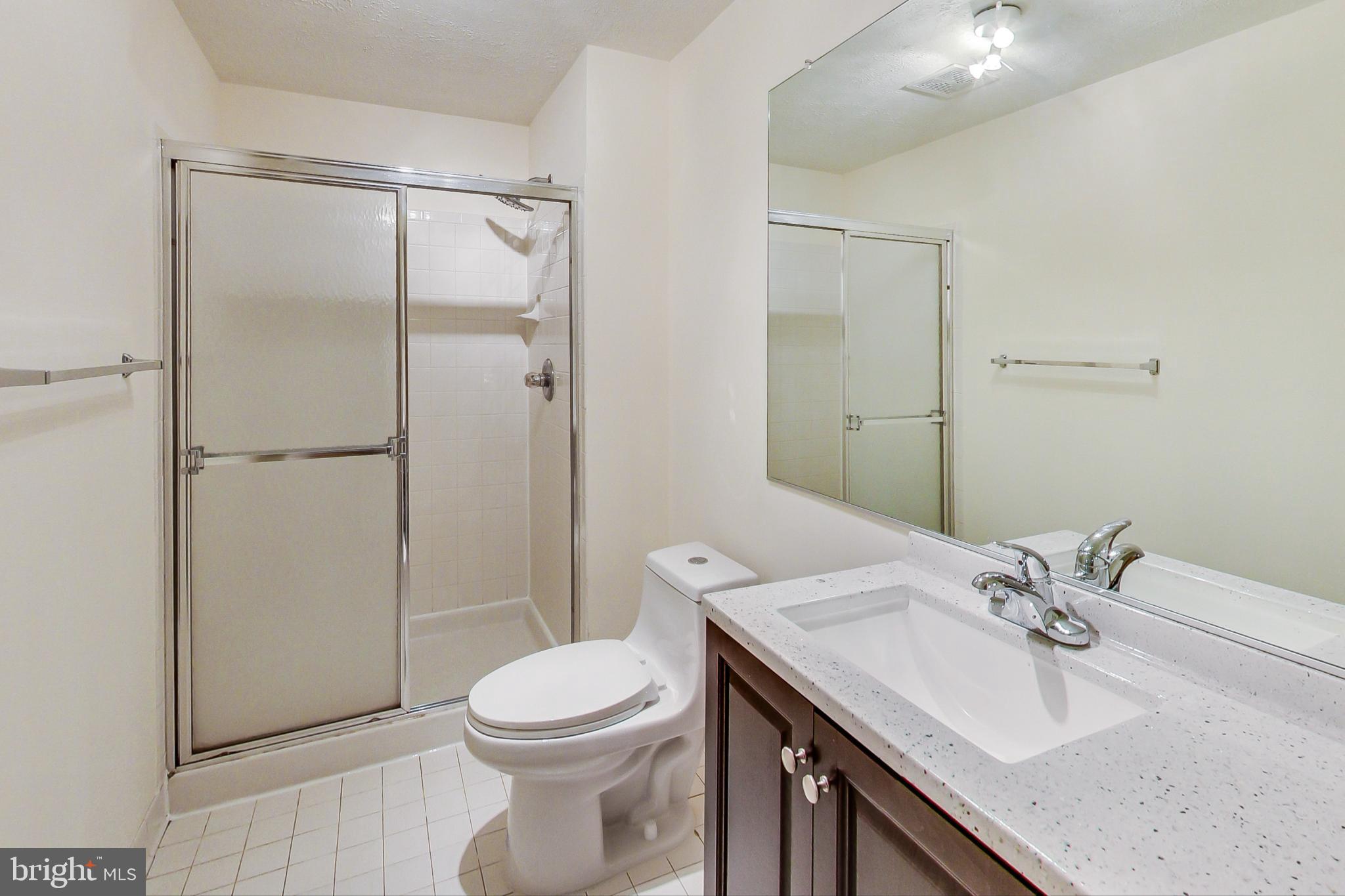 CROSSPOINTE - Residential