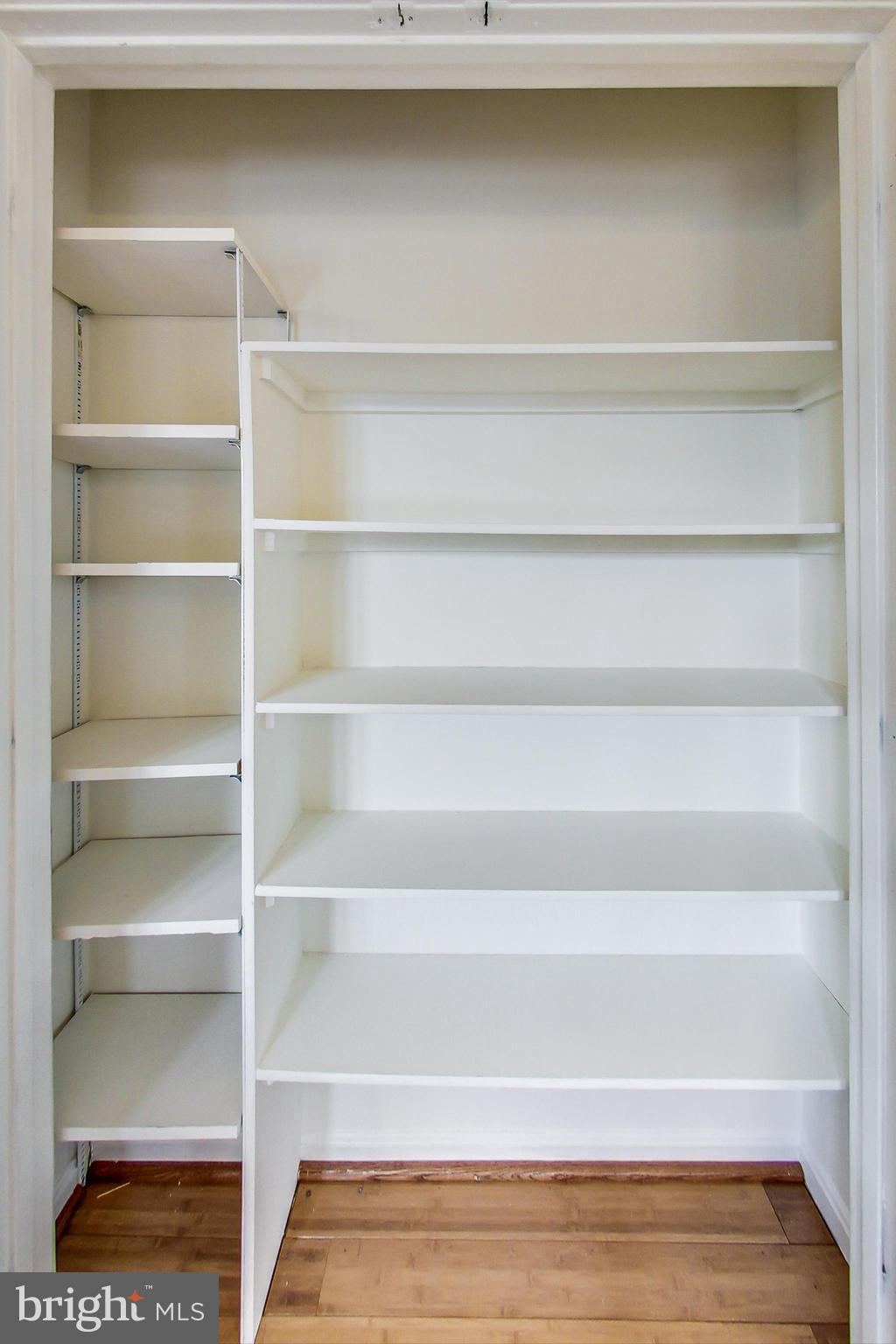 CROSSPOINTE - Residential