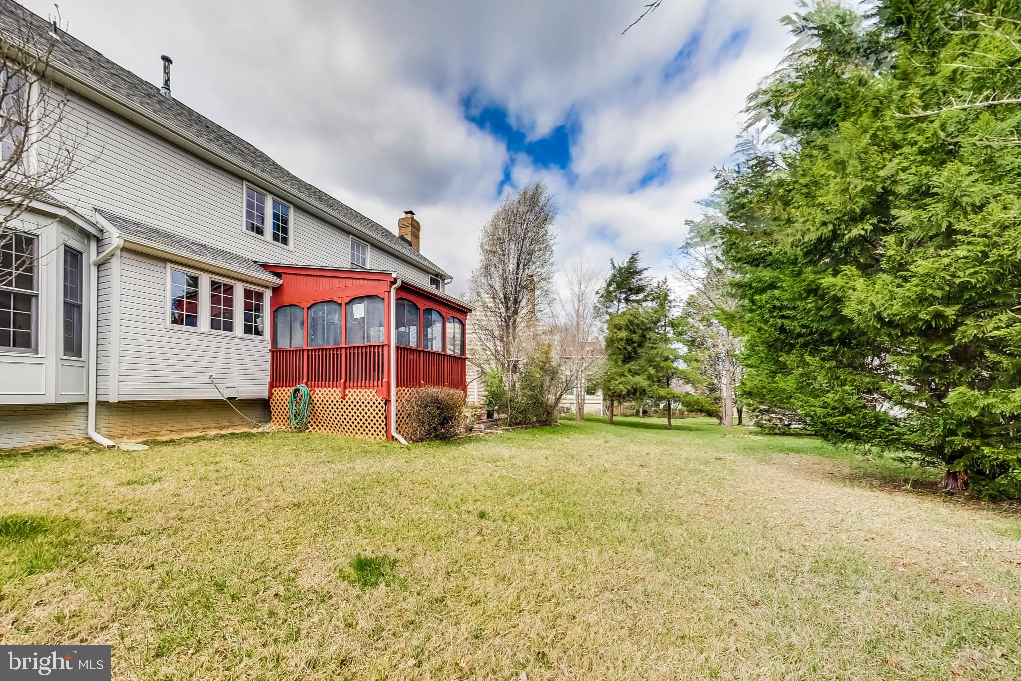 CROSSPOINTE - Residential