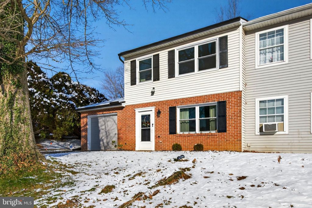 Photo of 1004 Tom Paine Drive, LANCASTER, PA 17603 (MLS # PALA2080796)