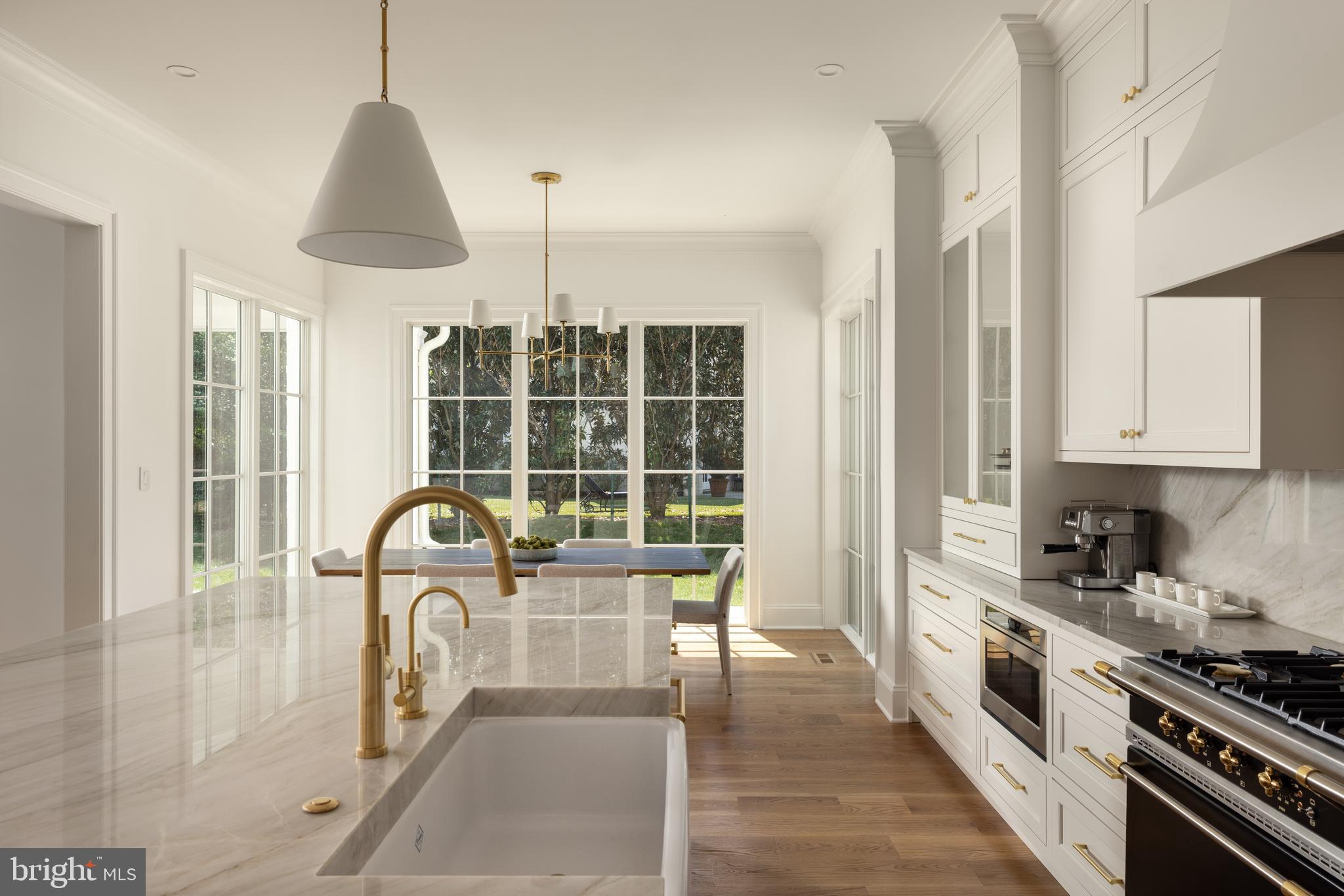 KENWOOD - Residential
