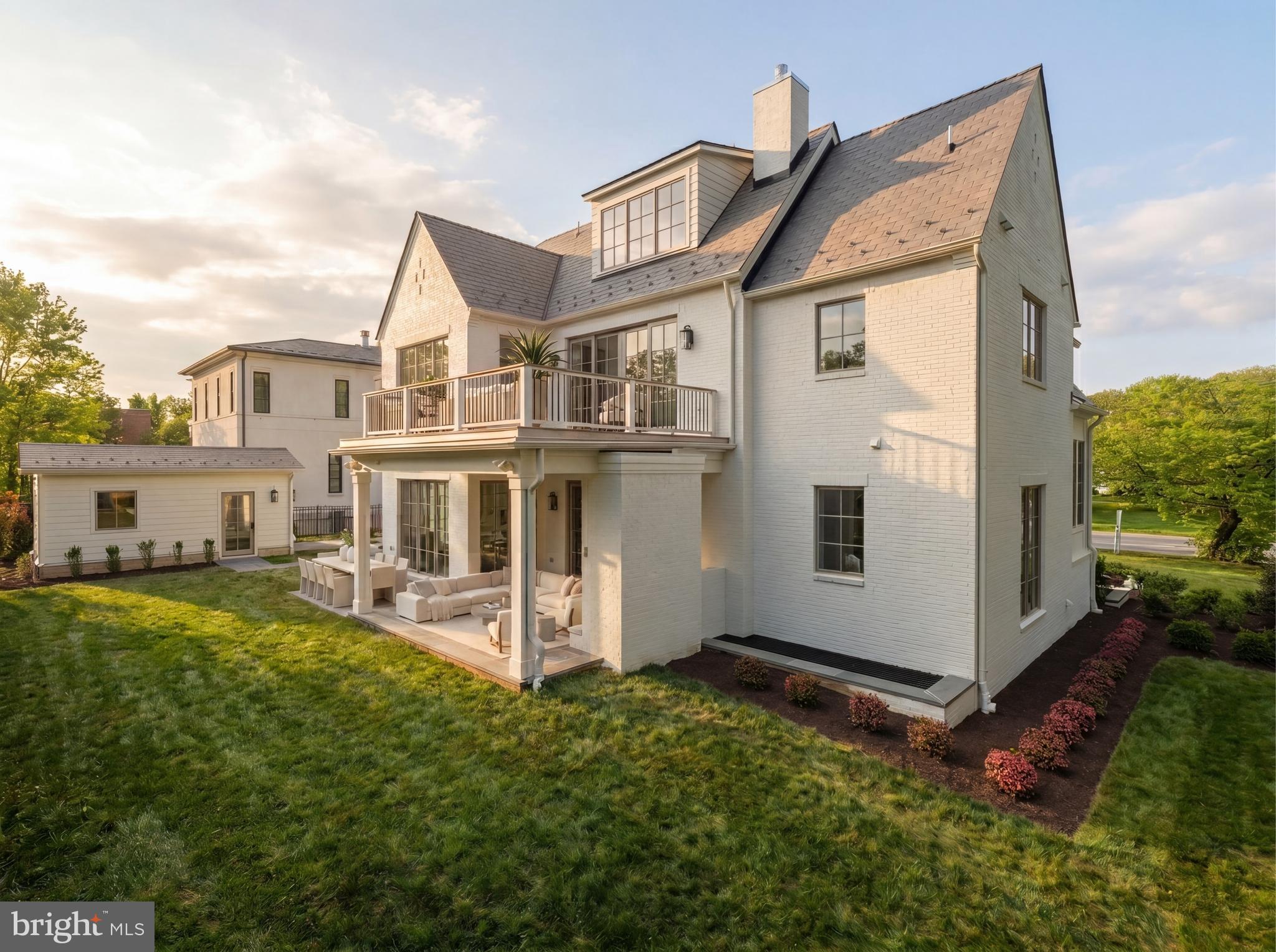 KENWOOD - Residential