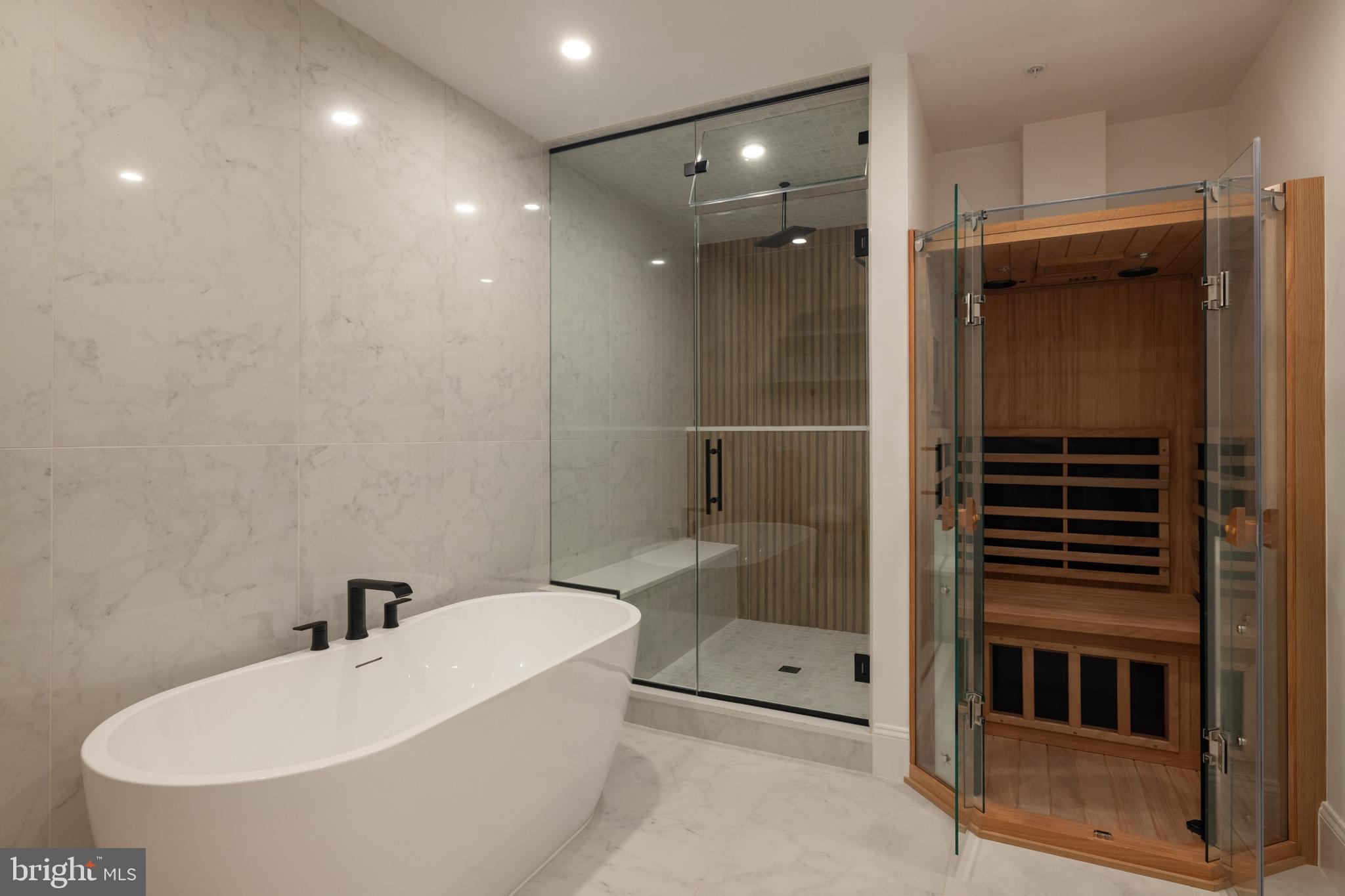 KENWOOD - Residential