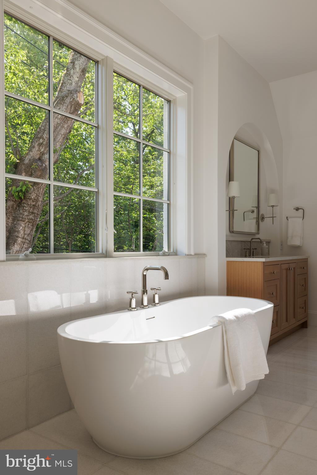 KENWOOD - Residential
