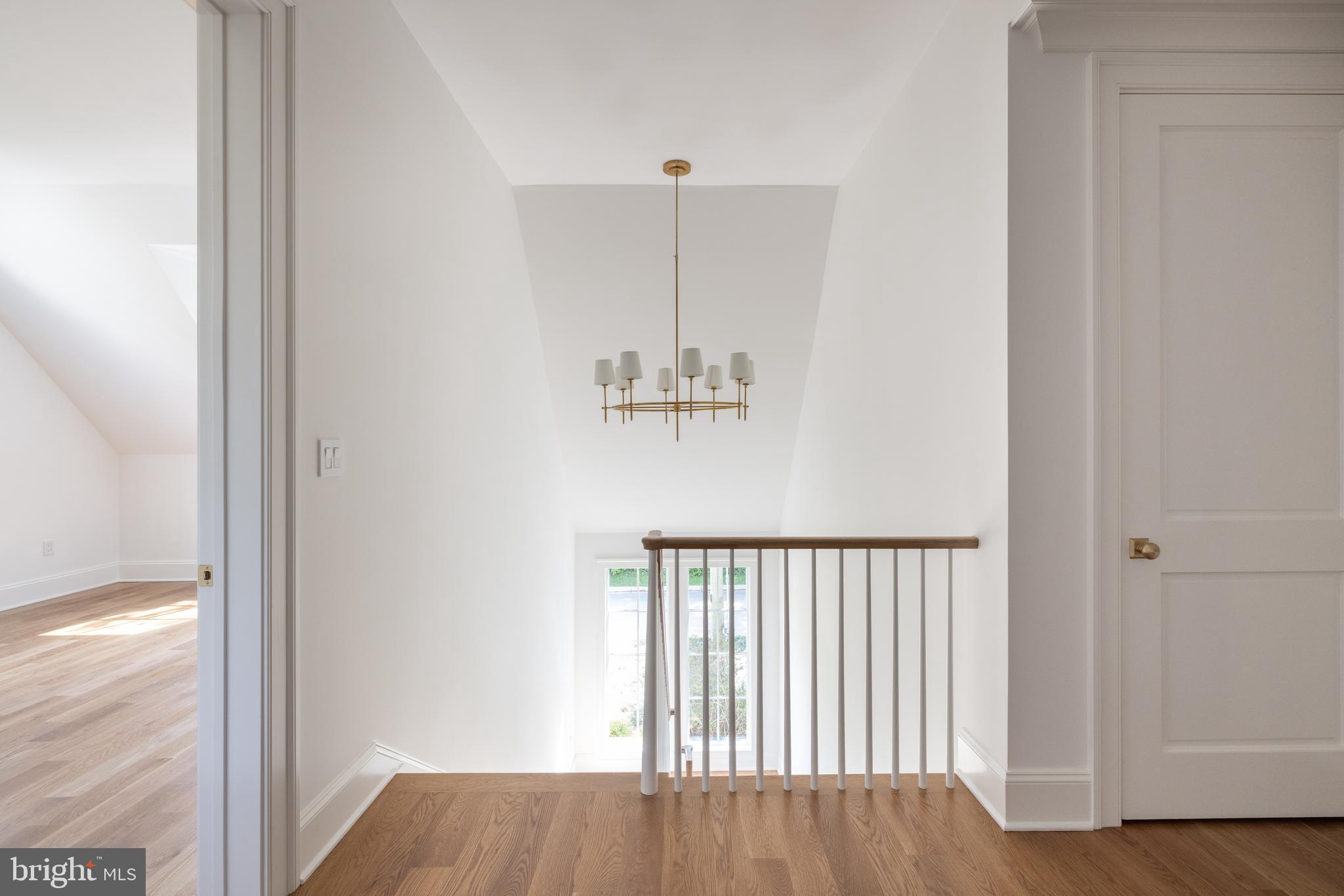 KENWOOD - Residential