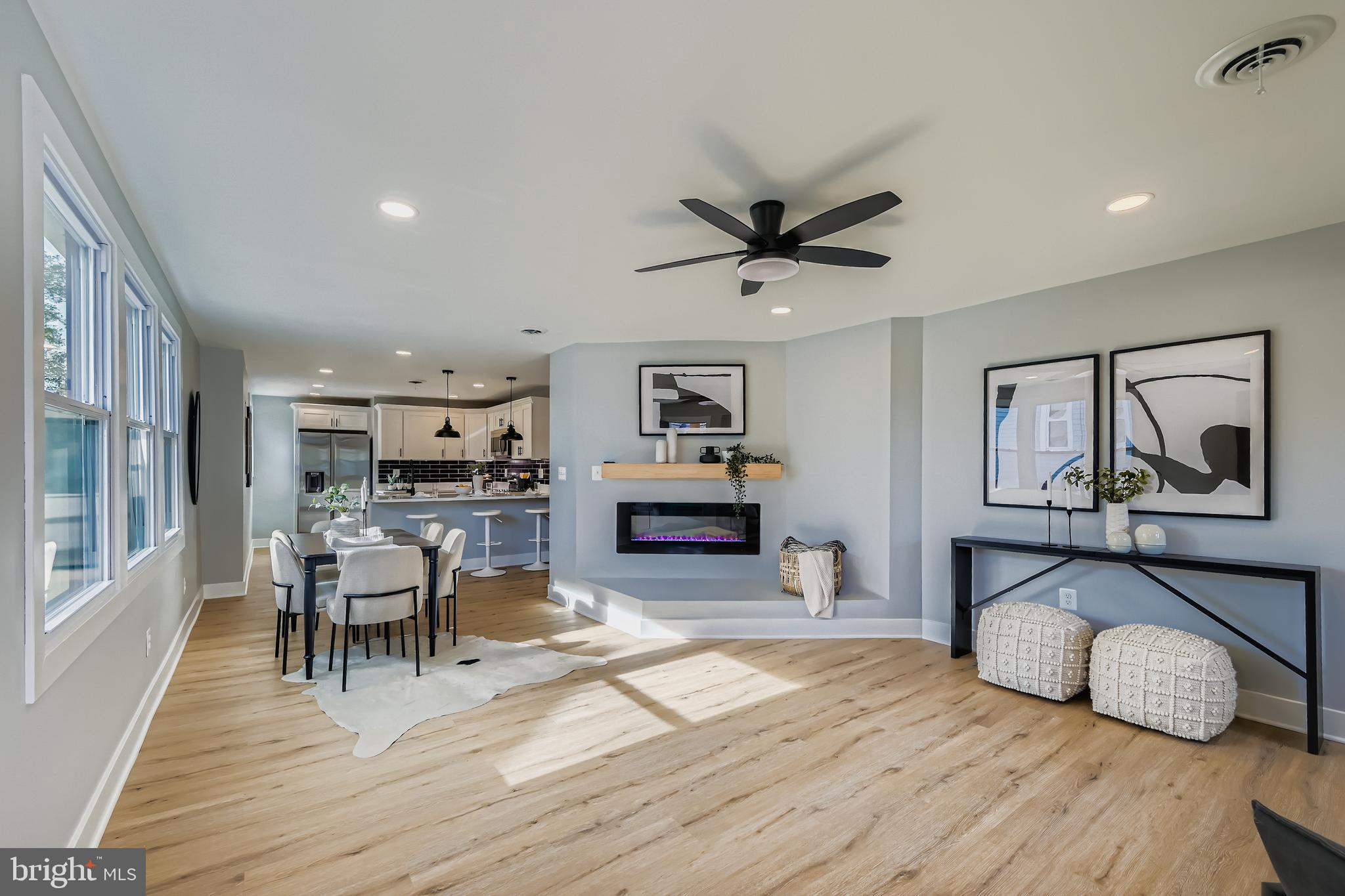 LODGE FOREST MANOR - Residential