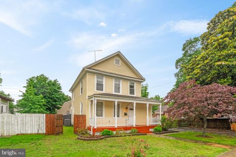 4515 39TH PLACE NORTH BRENTWOOD MD 20722