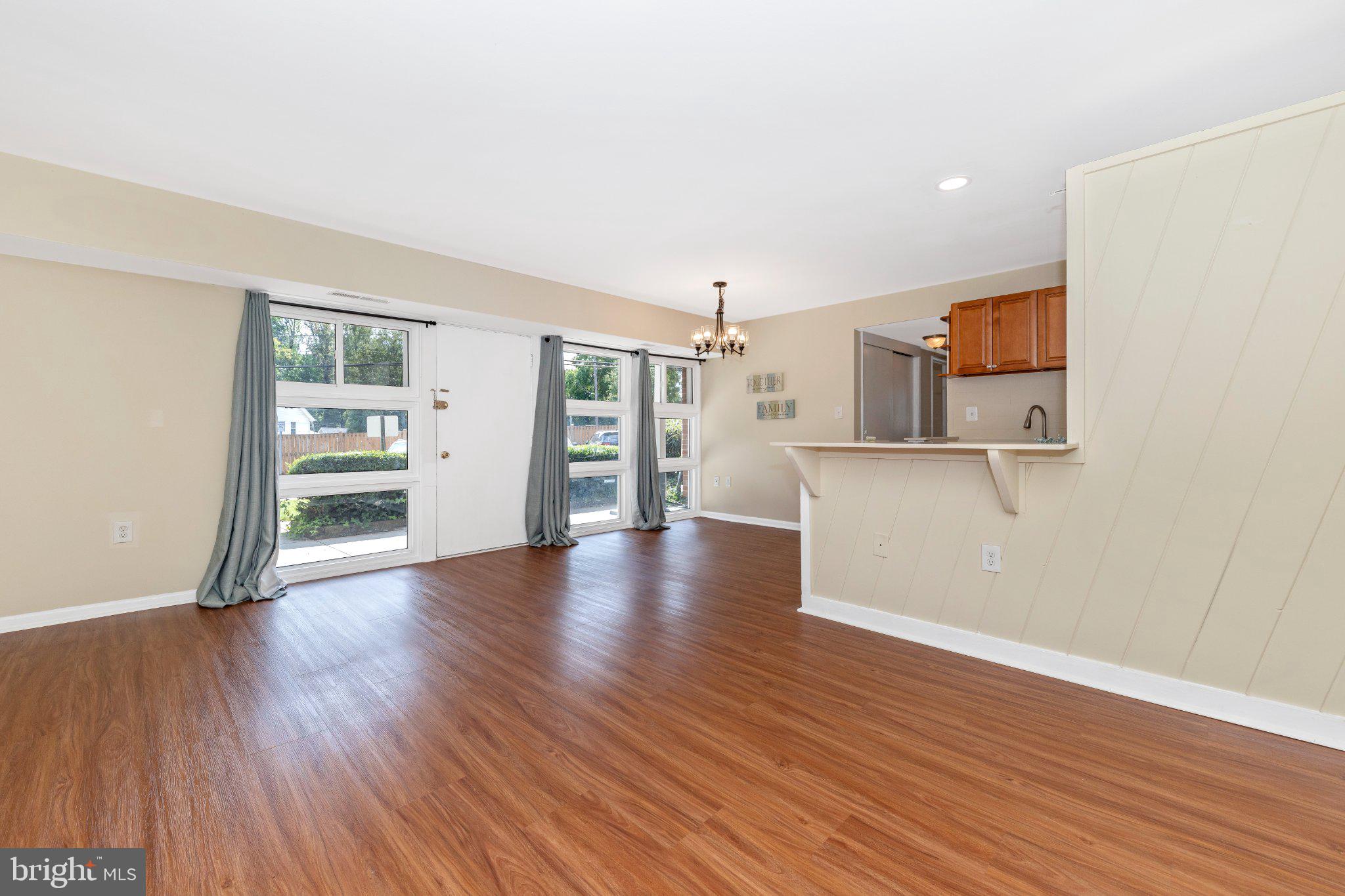 3411 UNIVERSITY BOULEVARD W 3411-1
