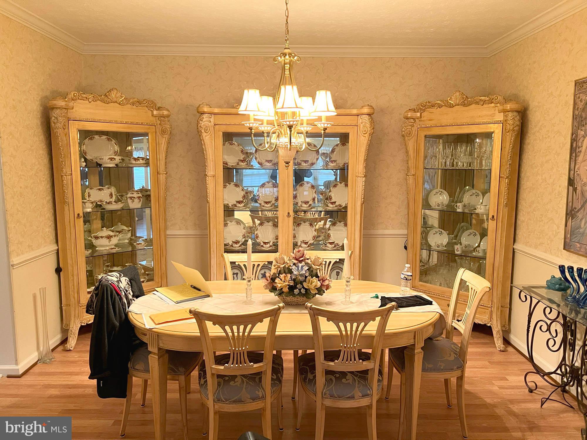 WINDSOR AT PERRY HALL FARMS - Residential