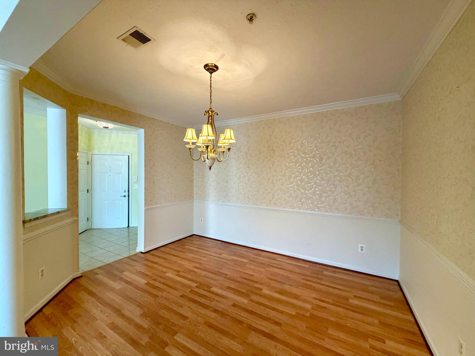 WINDSOR AT PERRY HALL FARMS - Residential