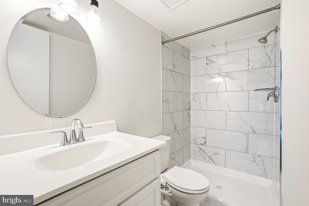 VILLAGE OF LONG REACH - Residential